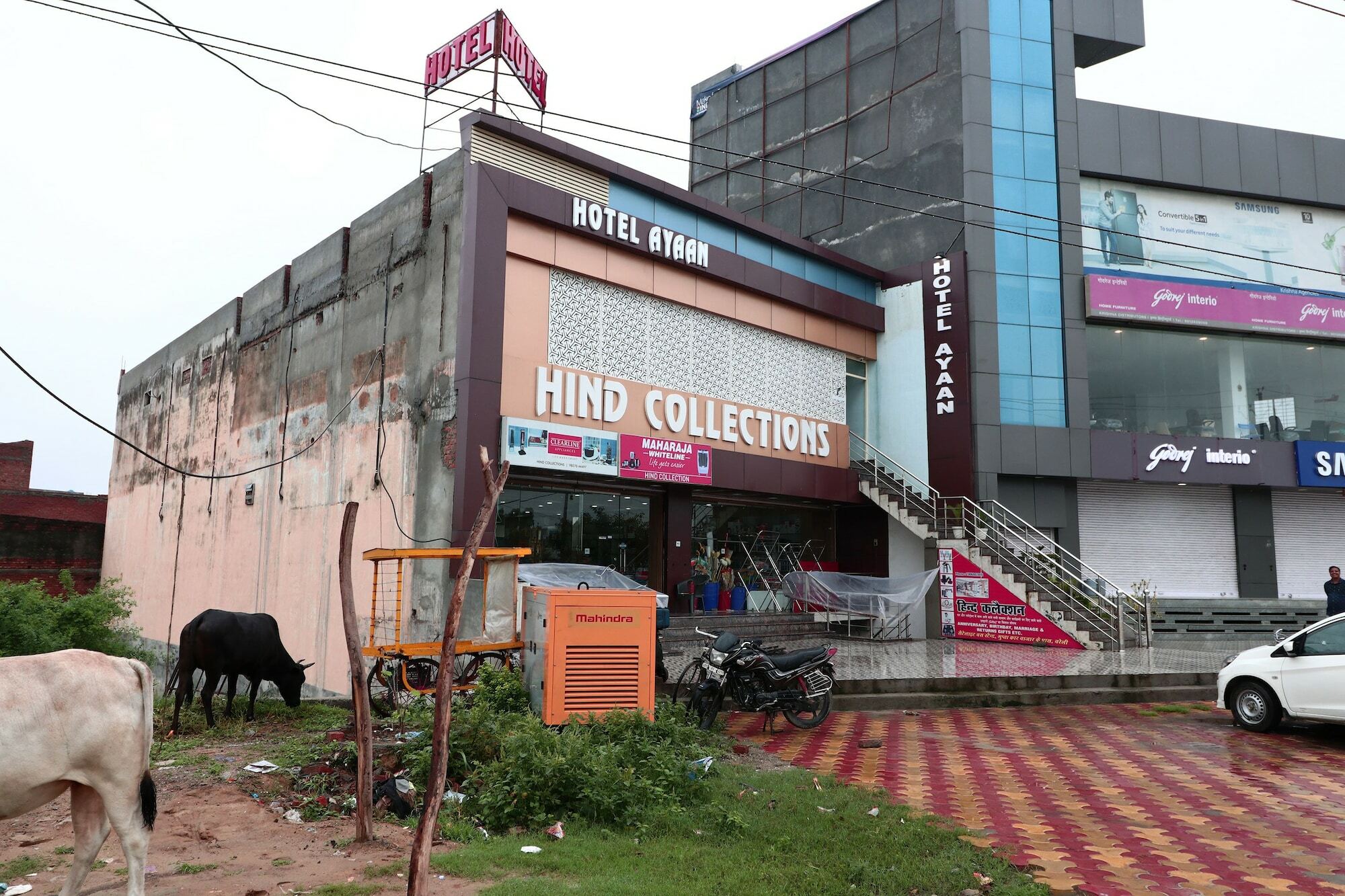 Oyo Hotel Ayaan Bareilly Exterior photo